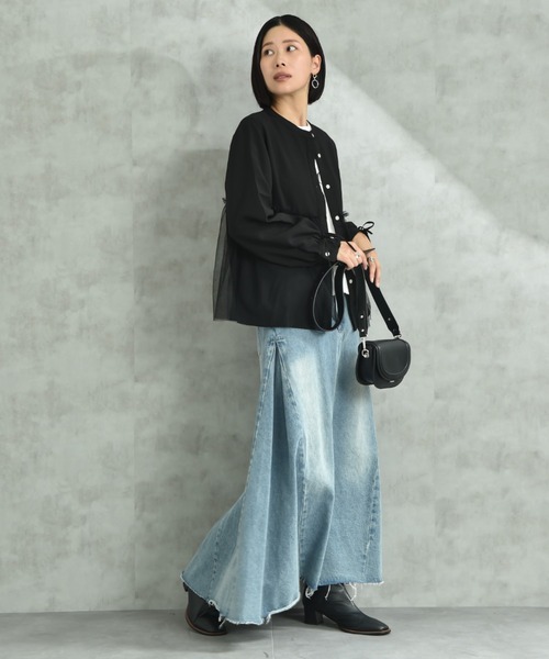 INTERPLANET（インタープラネット）の「バンドカラー長袖袖口リボンチュール重ねブラウス（シャツ/ブラウス・レディース・ブラック/オフホワイト・FREE）」の4枚目の写真