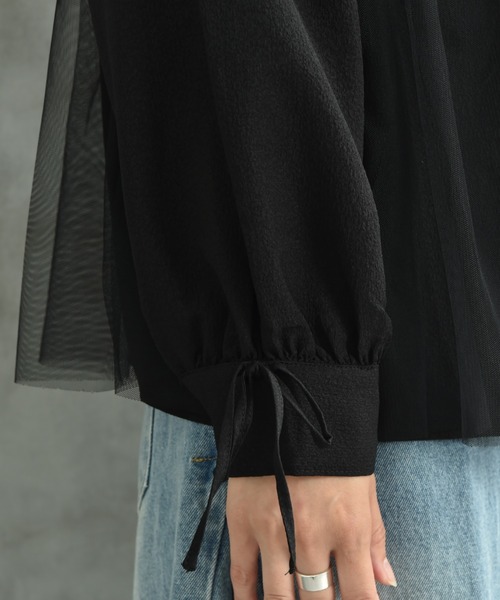 INTERPLANET（インタープラネット）の「バンドカラー長袖袖口リボンチュール重ねブラウス（シャツ/ブラウス・レディース・ブラック/オフホワイト・FREE）」の13枚目の写真