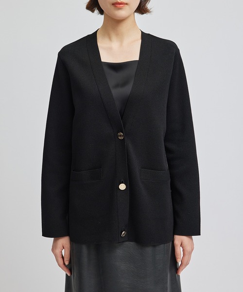 ROPE'（ロペ）の「サテン切り替えジャケット風カーディガン（カーディガン/ボレロ・レディース・ブラック/ホワイト・FREE）」の2枚目の写真