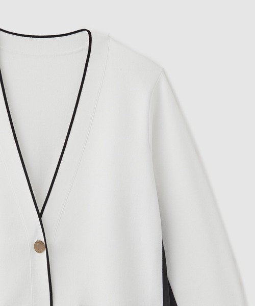 ROPE'（ロペ）の「サテン切り替えジャケット風カーディガン（カーディガン/ボレロ・レディース・ブラック/ホワイト・FREE）」の20枚目の写真