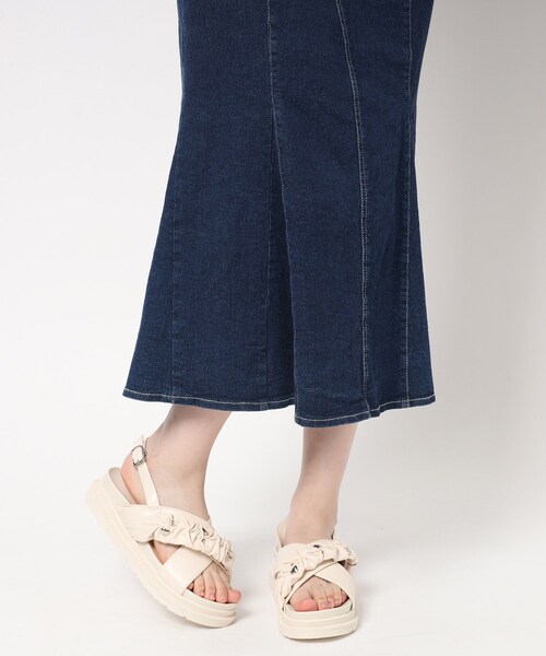 cs T&P(シーエスティーアンドピー)の「厚底ハートスタッズスポサン(サンダル・レディース・ブラック/アイボリー・S/M/L/LL)」の18枚目の写真