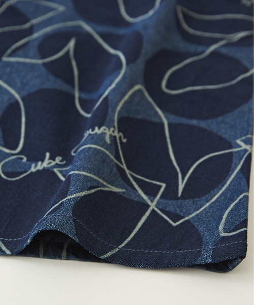 CUBE SUGAR(キューブシュガー)の「5.5オンスデニムプリント切替シャツワンピース(シャツワンピース・レディース・ネイビー系3/ネイビー系1/ブラック系・M)」の4枚目の写真