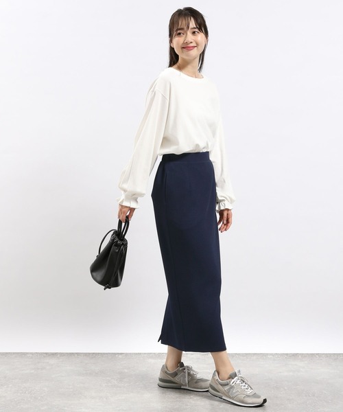 GLOBAL WORK Smile Seed Store（グローバルワーク スマイルシードストア）の「コットンタックパフスリーブＴシャツ/118565（Tシャツ/カットソー・レディース・ホワイト×ブラック/オフホワイト/グレイッシュベージュ/ブラック・X-LARGE/SMALL/LARGE/MEDIUM）」の6枚目の写真