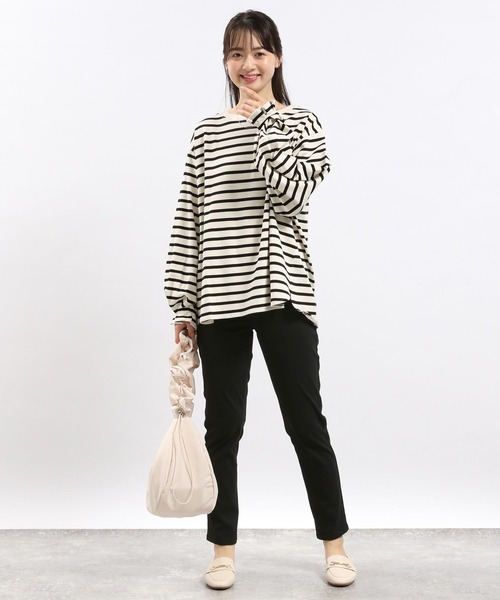 GLOBAL WORK Smile Seed Store（グローバルワーク スマイルシードストア）の「コットンタックパフスリーブＴシャツ/118565（Tシャツ/カットソー・レディース・ホワイト×ブラック/オフホワイト/グレイッシュベージュ/ブラック・X-LARGE/SMALL/LARGE/MEDIUM）」の15枚目の写真