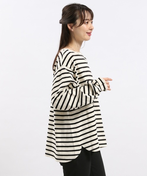 GLOBAL WORK Smile Seed Store（グローバルワーク スマイルシードストア）の「コットンタックパフスリーブＴシャツ/118565（Tシャツ/カットソー・レディース・ホワイト×ブラック/オフホワイト/グレイッシュベージュ/ブラック・X-LARGE/SMALL/LARGE/MEDIUM）」の18枚目の写真