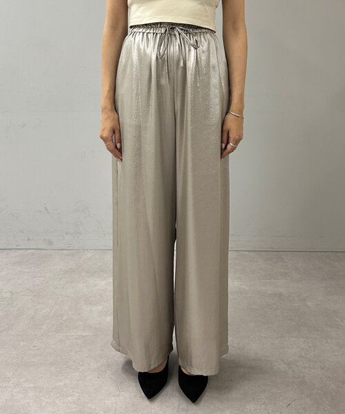 SHENERY（シーナリー）の「箔シフォンワイドパンツ（その他パンツ・レディース・ベージュ/ブラック・FREE）」の15枚目の写真
