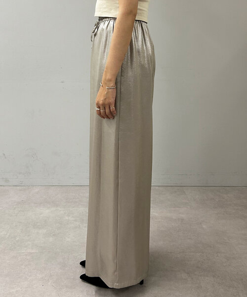 SHENERY（シーナリー）の「箔シフォンワイドパンツ（その他パンツ・レディース・ベージュ/ブラック・FREE）」の16枚目の写真