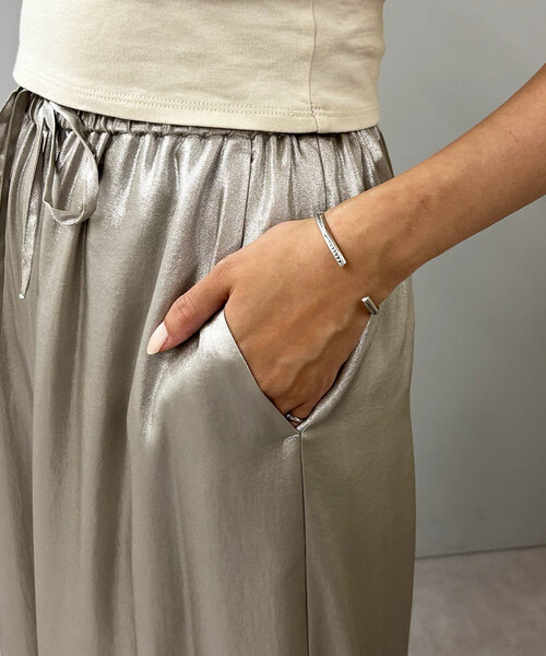 SHENERY（シーナリー）の「箔シフォンワイドパンツ（その他パンツ・レディース・ベージュ/ブラック・FREE）」の21枚目の写真