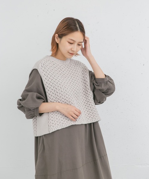 EKAL（エカル）の「ケーブルアミニットベスト（ベスト・レディース・グレー系その他/ベージュ系その他・ONE）」の8枚目の写真