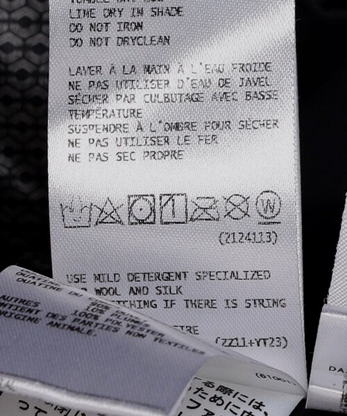 DESCENTE（デサント）の「DESCENTE/デサント MAUNTAINEER/水沢ダウン/DAMYGK30U（ダウンジャケット/コート・メンズ・ブラック・X-LARGE/LARGE/SMALL/MEDIUM）」の13枚目の写真