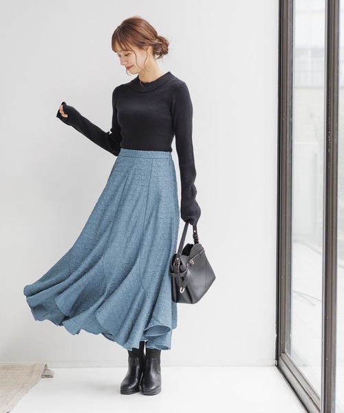 mysty woman(ミスティウーマン)の「タートルネックソデボタンプルオーバー 152811(ニット/セーター・レディース・グリーン/ブラック/オフホワイト/ブラック系その他/ブルー・FREE)」の20枚目の写真