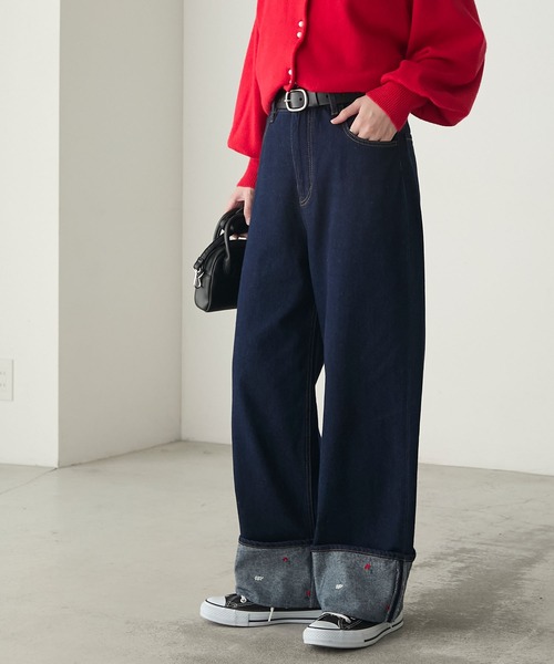 BONLECILL（ボンルシール）の「フラワー刺繍ロールアップハイウエストデニムパンツ（デニムパンツ・レディース・ネイビー/ブラック/ブルー・S/L/M）」の17枚目の写真