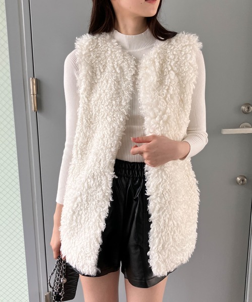 GLAMOROUS JANE（グラマラスジェーン）の「プードルファーロングベスト（ベスト・レディース・ベージュ/モカ/アイボリー・FREE）」の7枚目の写真