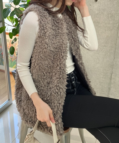 GLAMOROUS JANE（グラマラスジェーン）の「プードルファーロングベスト（ベスト・レディース・ベージュ/モカ/アイボリー・FREE）」の16枚目の写真