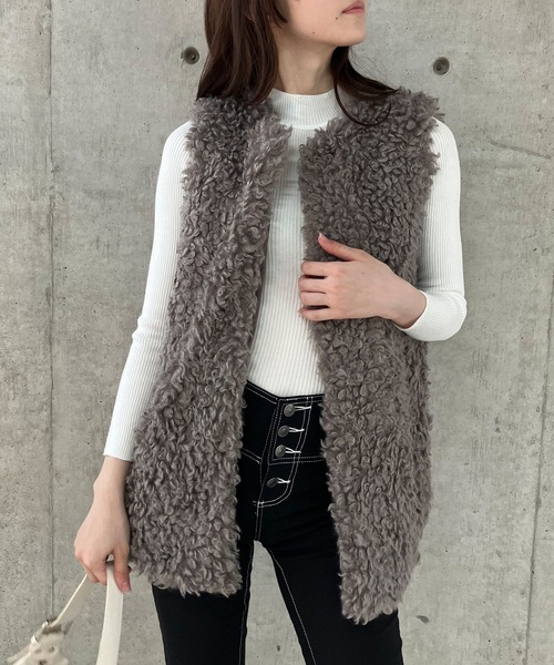 GLAMOROUS JANE（グラマラスジェーン）の「プードルファーロングベスト（ベスト・レディース・ベージュ/モカ/アイボリー・FREE）」の18枚目の写真