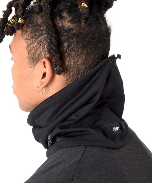 NEW BALANCE（ニューバランス）の「フリースネックカバー（ネックウォーマー/スヌード・メンズ・ブラック×グレー/ブラック・ONE SIZE）」の14枚目の写真