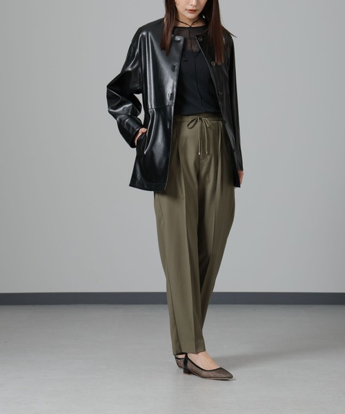 NANO universe（ナノユニバース）の「ウラキモウ ピンタックイージーテーパードパンツ（その他パンツ・レディース・グレー系その他4/カーキ/ブラック・XS/M/S）」の13枚目の写真