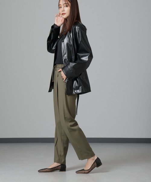 NANO universe（ナノユニバース）の「ウラキモウ ピンタックイージーテーパードパンツ（その他パンツ・レディース・グレー系その他4/カーキ/ブラック・XS/M/S）」の16枚目の写真