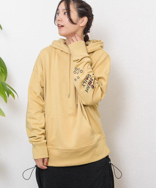 POU DOU DOU（プードゥドゥ）の「イラスト刺繍袖スウェットパーカー（パーカー・レディース・オートミール/ベージュ/ネイビー・M）」の12枚目の写真