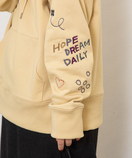 POU DOU DOU（プードゥドゥ）の「イラスト刺繍袖スウェットパーカー（パーカー・レディース・オートミール/ベージュ/ネイビー・M）」の20枚目の写真