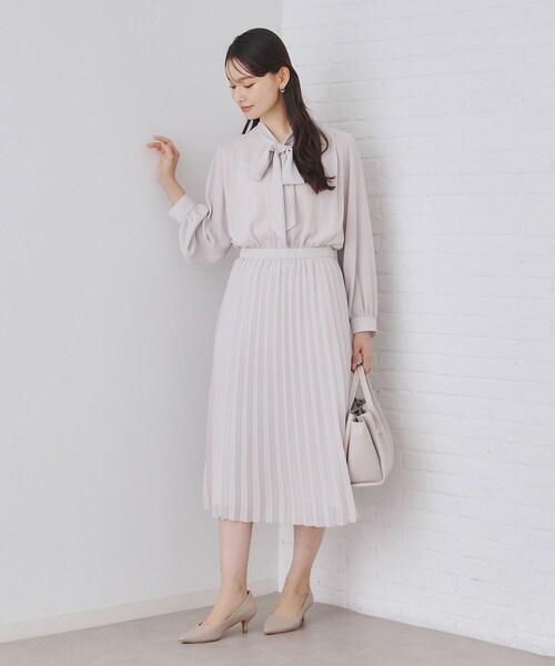 OPAQUE.CLIP（オペークドットクリップ）の「【抗菌防臭加工/低反発クッション】名品　ポインテッドトゥパンプス（パンプス・レディース・ブラック/ベージュ/ライトイエロー系/シルバー・01/02/03）」の11枚目の写真