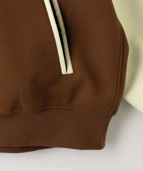 green label relaxing(グリーンレーベルリラクシング)の「【WEB限定】<GLR or>スタジアム ジャンパー ブルゾン -ユニセックス(スタジャン・メンズ・ブラック/ブラウン・S/M/L)」の11枚目の写真