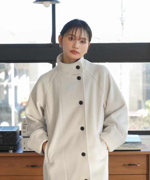 TRUDEA（トルディア）の「スタンドマニッシュコート（その他アウター・レディース・イエロー/カーキ/グレイッシュベージュ・SMALL/MEDIUM/LARGE）」の20枚目の写真