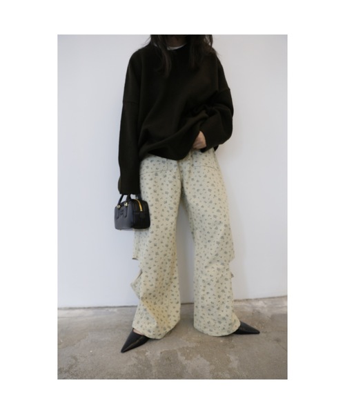 Katrin TOKYO(カトリーントーキョー)の「big crewneck knit(ニット/セーター・レディース・ピンク系/ダークオリーブ/アイボリー・XS/FREE)」の12枚目の写真