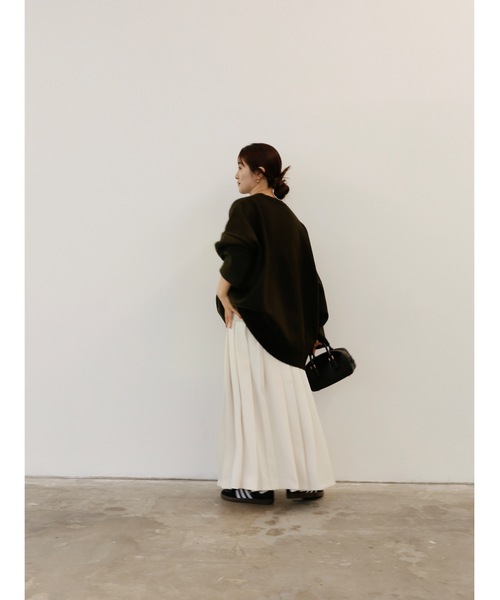 Katrin TOKYO(カトリーントーキョー)の「big crewneck knit(ニット/セーター・レディース・ピンク系/ダークオリーブ/アイボリー・XS/FREE)」の15枚目の写真