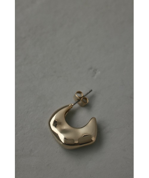 STYLEMIXER（スタイルミキサー）の「スクエアハーフピアス（ピアス（両耳用）・レディース・ゴールド/シルバー・FREE）」の11枚目の写真