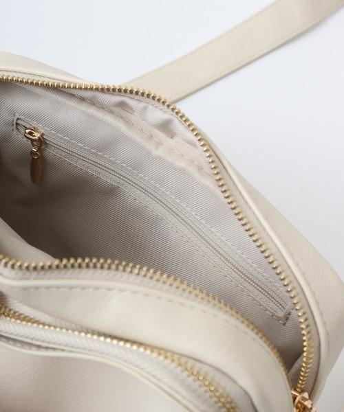 Pisoraro スムース お財布ショルダーバッグ（ショルダーバッグ）｜FUNALIVE（ファンアライブ）