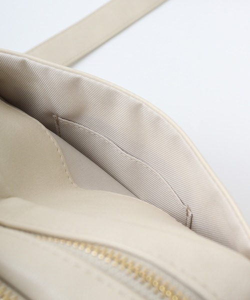 Pisoraro スムース お財布ショルダーバッグ（ショルダーバッグ）｜FUNALIVE（ファンアライブ）