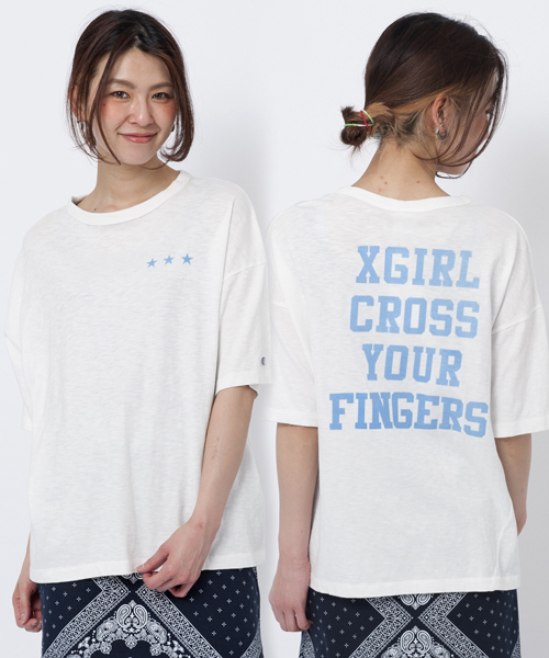 Champion（チャンピオン）の「X-girl×CHAMPION TWIST S/S TEE（Tシャツ/カットソー・レディース・ホワイト/レッド/アッシュ/ネイビー・2/1）」の2枚目の写真
