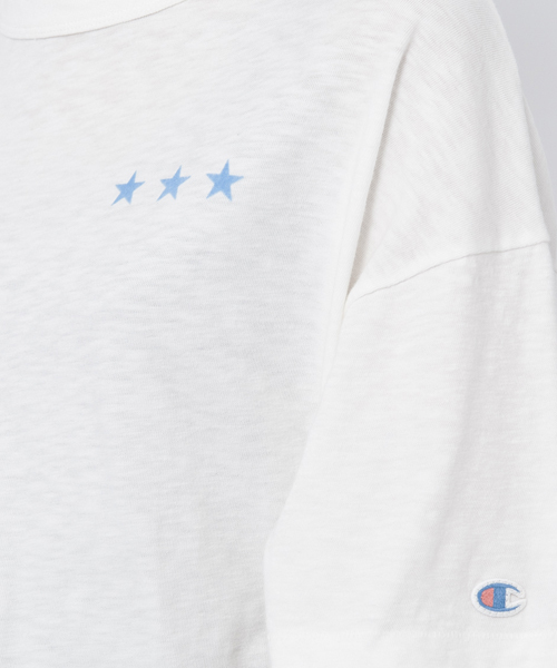 Champion（チャンピオン）の「X-girl×CHAMPION TWIST S/S TEE（Tシャツ/カットソー・レディース・ホワイト/レッド/アッシュ/ネイビー・2/1）」の8枚目の写真