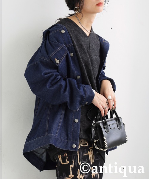 antiqua(アンティカ)の「Vネックニット(ニット/セーター・レディース・ダークグレー/グレー・ONESIZE)」の5枚目の写真