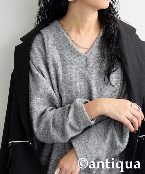antiqua(アンティカ)の「Vネックニット(ニット/セーター・レディース・ダークグレー/グレー・ONESIZE)」の14枚目の写真