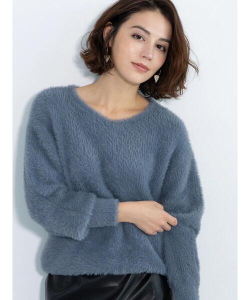 Te chichi（テチチ）の「シャギーVネックプルオーバー（ニット/セーター・レディース・グレー/チャコールグレー/ベージュ・F）」の4枚目の写真
