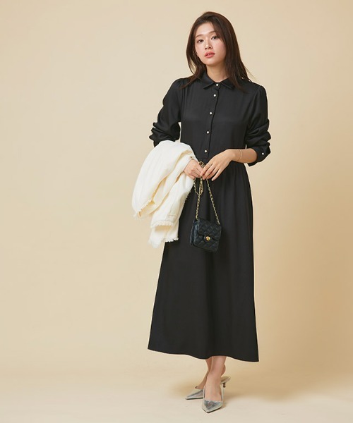 Pierrot(ピエロ)の「パールボタンシャツワンピース(シャツワンピース・レディース・ブラック/ネイビー・M/PM)」の9枚目の写真