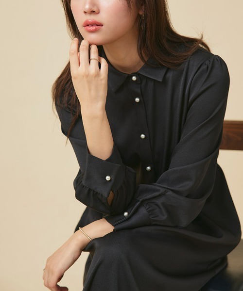 Pierrot(ピエロ)の「パールボタンシャツワンピース(シャツワンピース・レディース・ブラック/ネイビー・M/PM)」の11枚目の写真