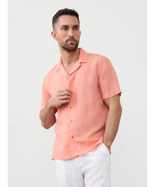 BANANA REPUBLIC FACTORY STORE(バナナリパブリック ファクトリーストア)の「BANANA REPUBLIC FACTORY STORE 半袖リゾートシャツ(シャツ/ブラウス・メンズ・ホワイト/イエロー/ブルー/オレンジ系その他・XL/L/M/S)」の1枚目の写真