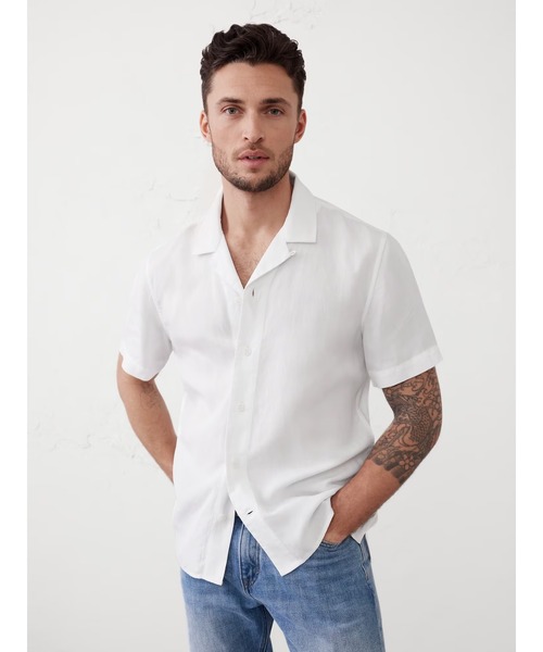 BANANA REPUBLIC FACTORY STORE(バナナリパブリック ファクトリーストア)の「BANANA REPUBLIC FACTORY STORE 半袖リゾートシャツ(シャツ/ブラウス・メンズ・ホワイト/イエロー/ブルー/オレンジ系その他・XL/L/M/S)」の2枚目の写真