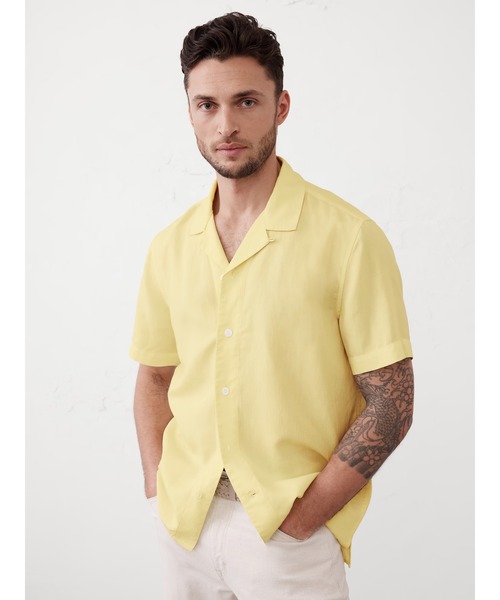 BANANA REPUBLIC FACTORY STORE(バナナリパブリック ファクトリーストア)の「BANANA REPUBLIC FACTORY STORE 半袖リゾートシャツ(シャツ/ブラウス・メンズ・ホワイト/イエロー/ブルー/オレンジ系その他・XL/L/M/S)」の4枚目の写真