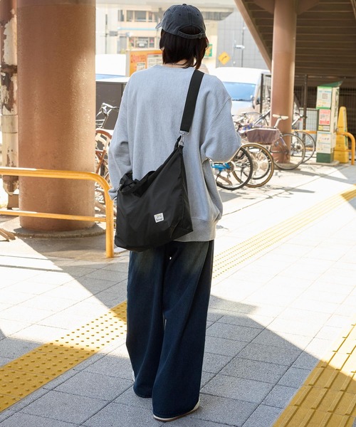 【収納bag付】penny ペニー ネイビー×オレンジ PENNEYS（ぺニーズ）の「PENNEYS/ペニーズ 別注 THE FOX 2WAY