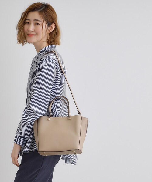 grove（グローブ）の「【人間工学】サイドバイカラー2WAYトート【入卒対応可】（トートバッグ・レディース・ライトグレー/ブラック/ライトベージュ/サックスブルー・00）」の10枚目の写真