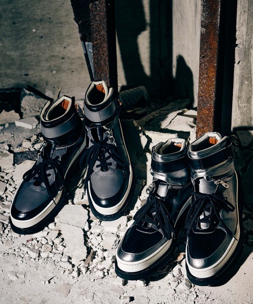 glamb（グラム）の「TIME TRAVELER Sneapers (GEAR 011) / タイムトラベラースニーパー（スニーカー・メンズ・シルバー/ブラック・28.5/25.5/26.5/27.5）」の11枚目の写真