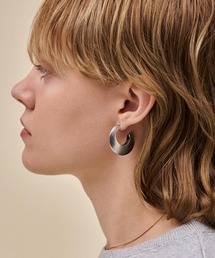 プレートフープピアス