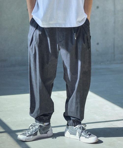 ADAM PATEK（アダムパテック）の「ADAMPATEK/uneven dyeing tuck relax pants/ムラ染めリラックスタックパンツ（その他パンツ・メンズ・ホワイト/グレー/ブラック・1/2）」の15枚目の写真
