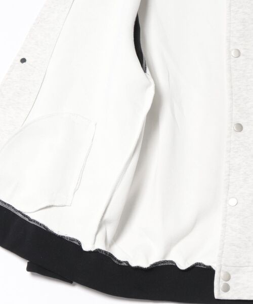 aimoha（アイモハ）の「ロゴ刺繍デザインスタジャン（スタジャン・レディース・ライトグレー/ブラック/イエロー/ベージュ・FREE）」の6枚目の写真