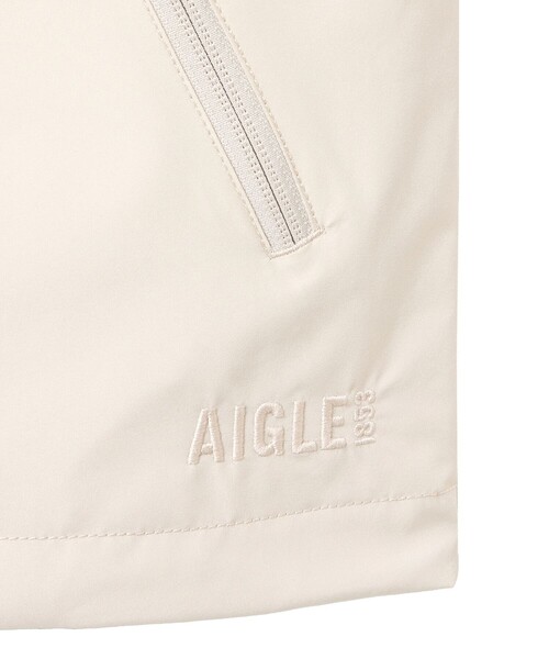 AIGLE（エーグル）の「GORE-TEX ゴアテックスウインドストッパー(R) 防風 撥水 透湿 スリーブレスベスト（ベスト・メンズ・オフホワイト/ダークブルー・L/S/M）」の20枚目の写真