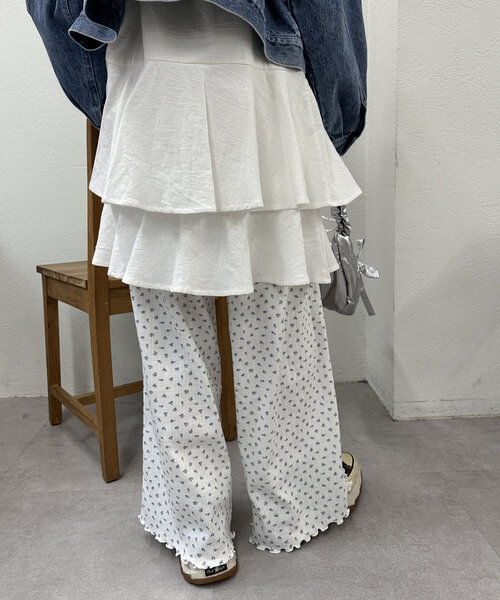 w closet（ダブルクローゼット）の「【２色展開】フラワーロングパンツ（その他パンツ・レディース・ホワイト系その他2/ホワイト系その他・FREE）」の19枚目の写真